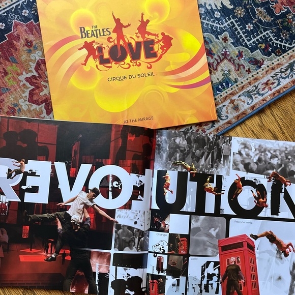 The Beatles “Love” Cirque du Soleil Gala Premiere Book - Picture 3 of 7